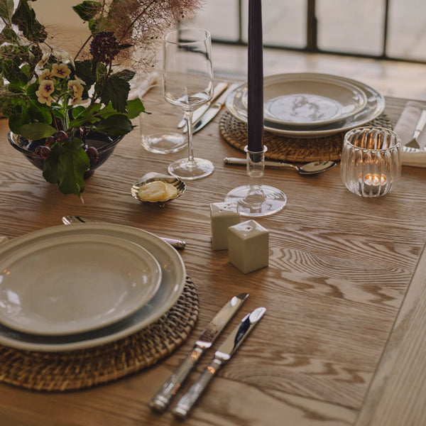 Neptune Furniture_Living & dining furniture_Dining tables Arundel Rectangular Oak Dining Table