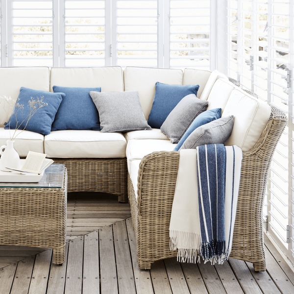 Neptune Garden Sets 6 seater Compton Modular Sofa & Coffee Table Set
