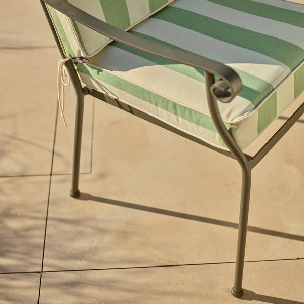 Cheltenham Carver Chair with Cushions