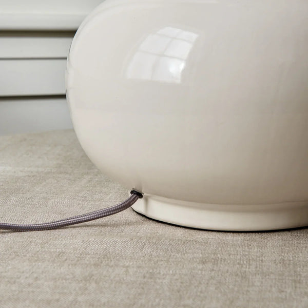 Neptune Accessories_Lighting_Table lamps Dalston Ceramic Table Lamp