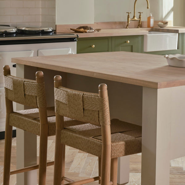 Neptune Kitchen Islands Charlecote Freestanding Kitchen Island with Oak Top