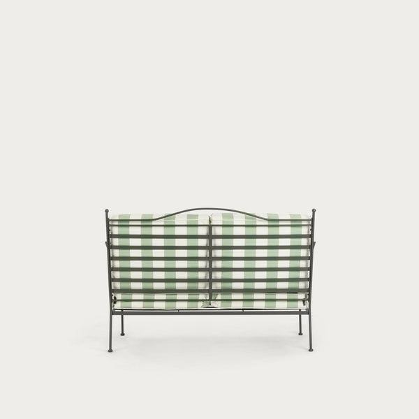 Neptune Sofas Cheltenham 2 Seater Sofa with Cushions