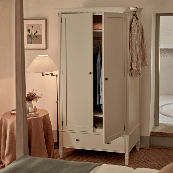 Neptune Wardrobes 0 paint service / Original Larsson Wardrobe